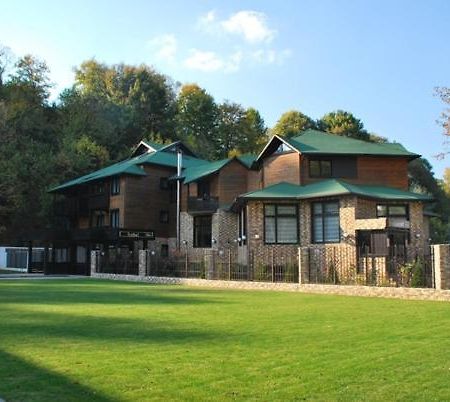 Pensiunea Hillden Simon Exterior foto